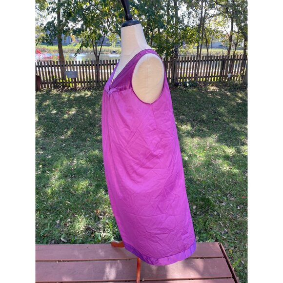 Vintage Vanity Fair Purple Sleeveless Nightgown V Neck Size XLarge - Picture 3 of 9